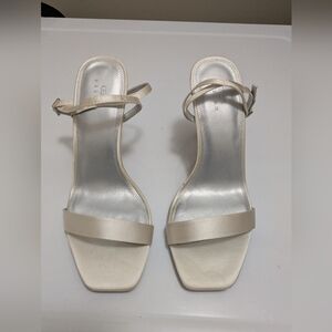 ASOS Women's Heels in Cream and Silver
